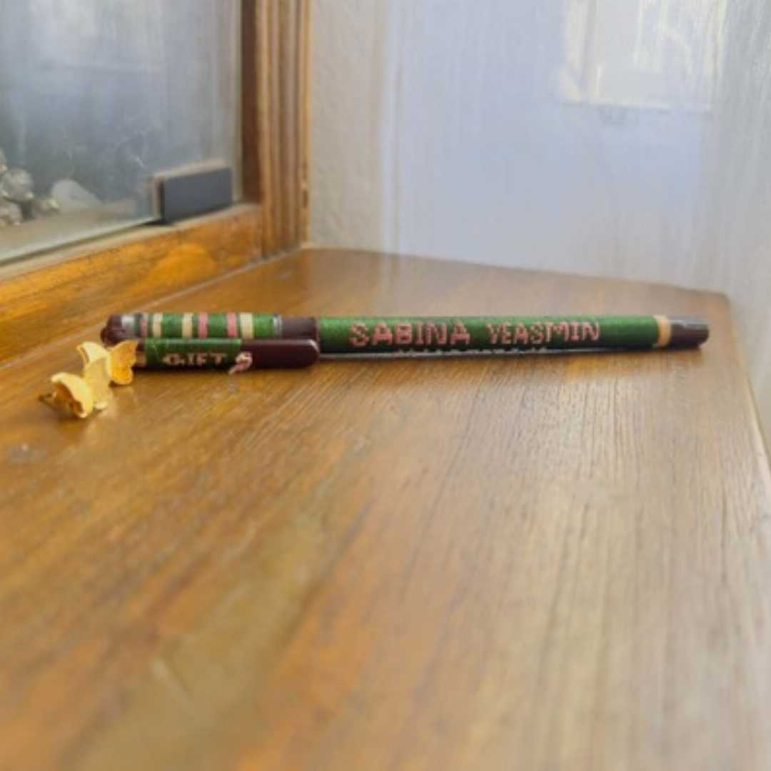 নাম,লেখা,কলম
